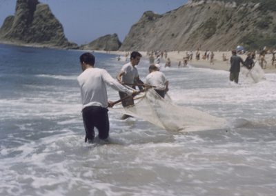 Martins Beach in the 1950s full of fishermen and families.